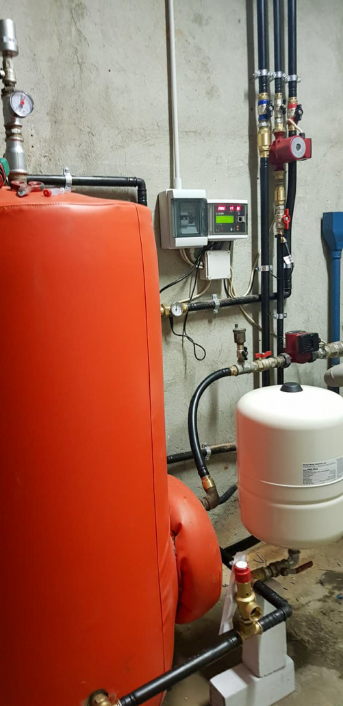 Posa impianto CALEFFI per anti legionella locale tecnico palestra 1